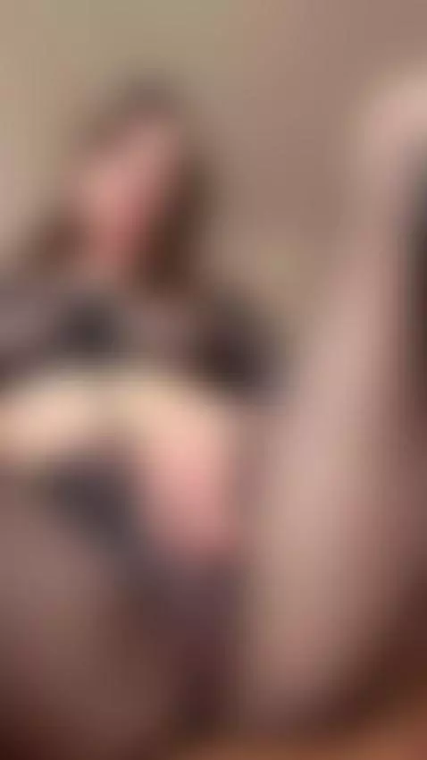 Can I convince you to run your tongue all over my body by ellaquen