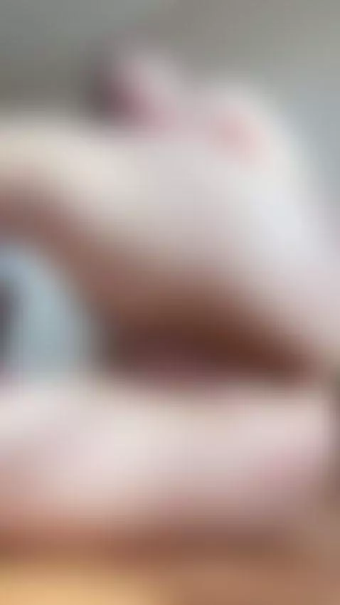 Any older guys want to fill my tight pussy? by ellaquen