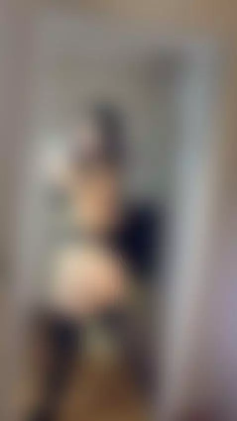 My  body was made to share pleasure by ellaquen