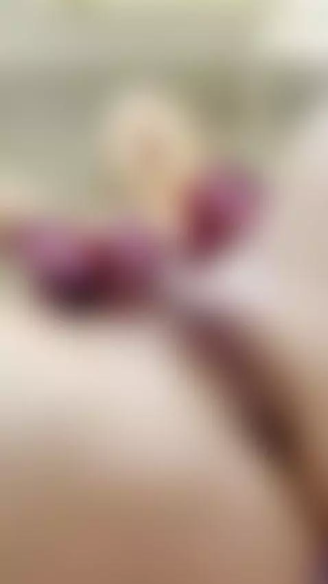 Wet pussy gaping open as she moans loud by ellaquen