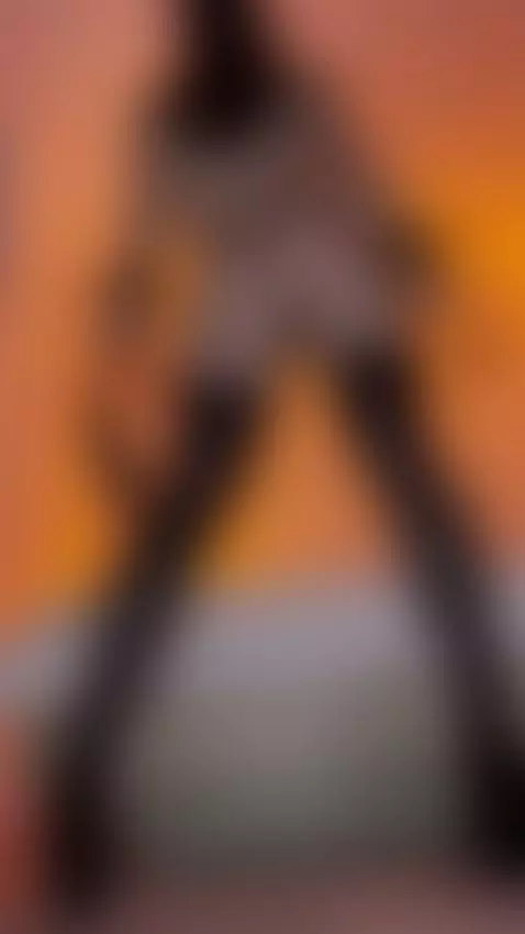 Thick ass shakes as she teases with whip 💗 by ellaquen