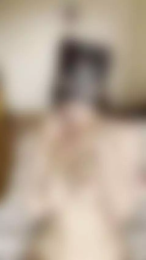 Im naked and ready for your cock 💘 by ellaquen
