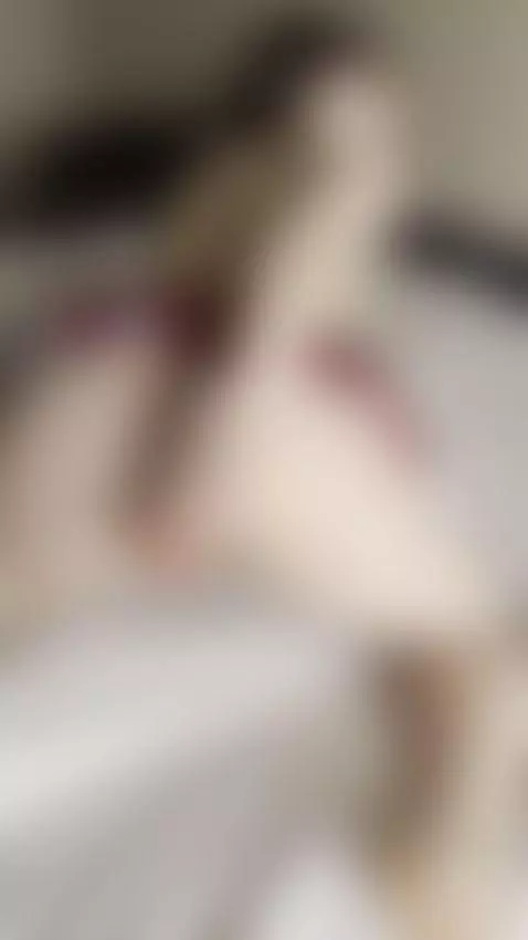 Thick curves bent over with fingers inside 💦 by ellaquen