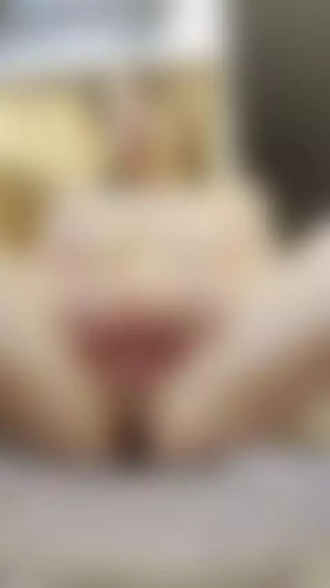 Wet pussy spread open with fingers playing 💗 by ellaquen