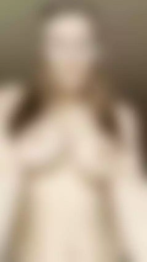 Big tits bounce as she teases with fingers 😋 by ellaquen