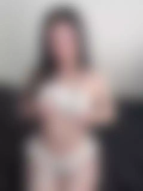 boobs 😍 by lizablueberry