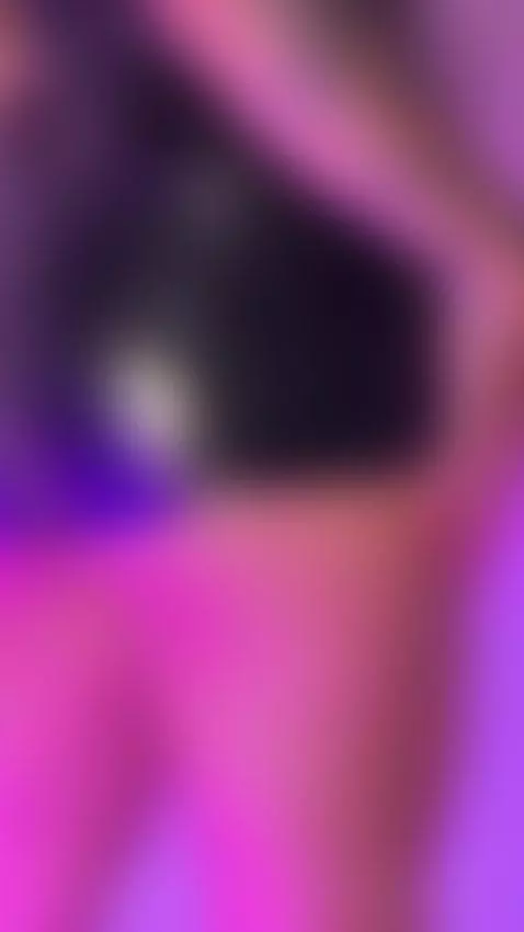 Do you like mischief? I know some... Want to find out? by victoriaspencer