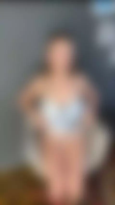 Stay with her — more is coming 🔔 by veolaaa