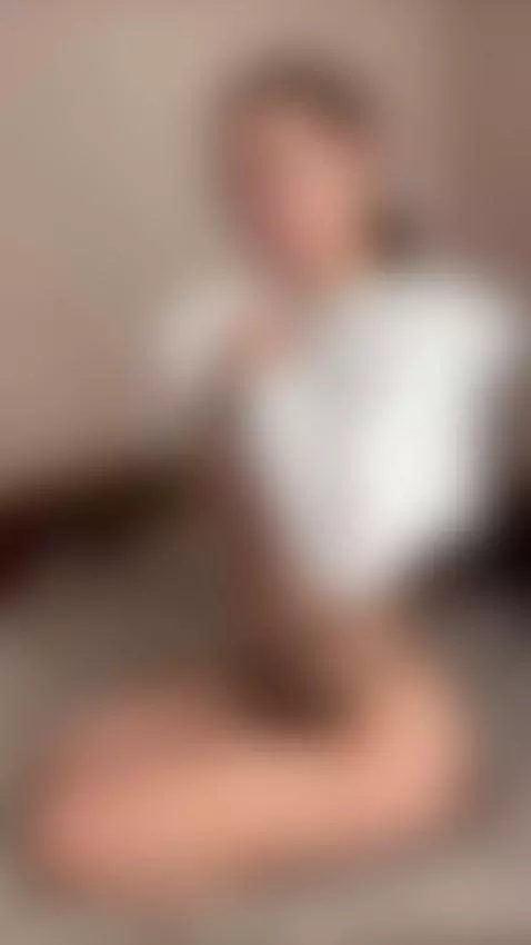 Sweet and playful — support her with a follow! ✨ by veolaaa