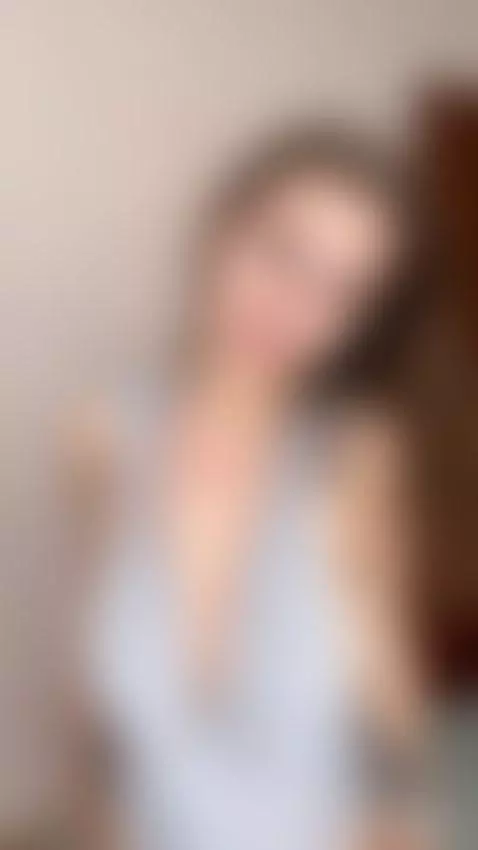 Got something to whisper in my ear? DM me on OnlyFans 💌😘 by veolaaa