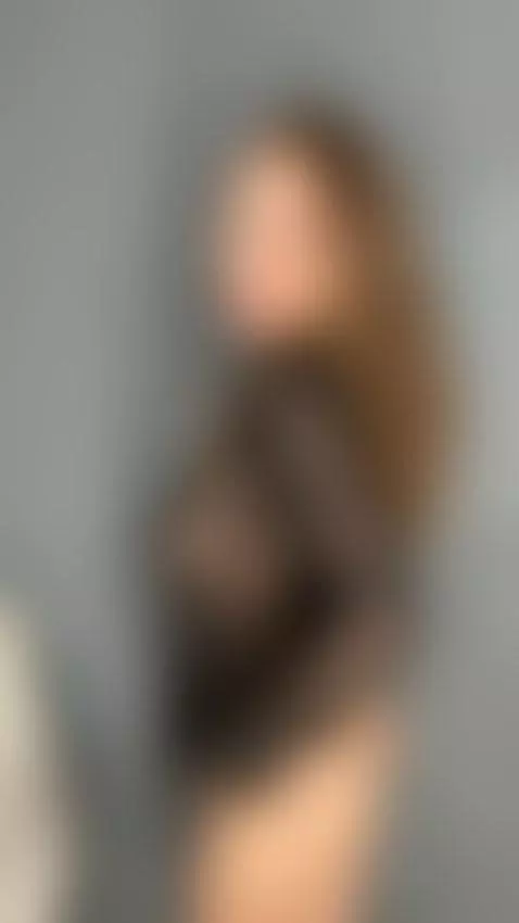 If my content makes you smile, please support my OnlyFans 💞 by veolaaa