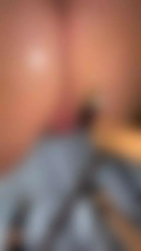 My wet pussy wetting the entire chair, do you want to drink ... by myapril