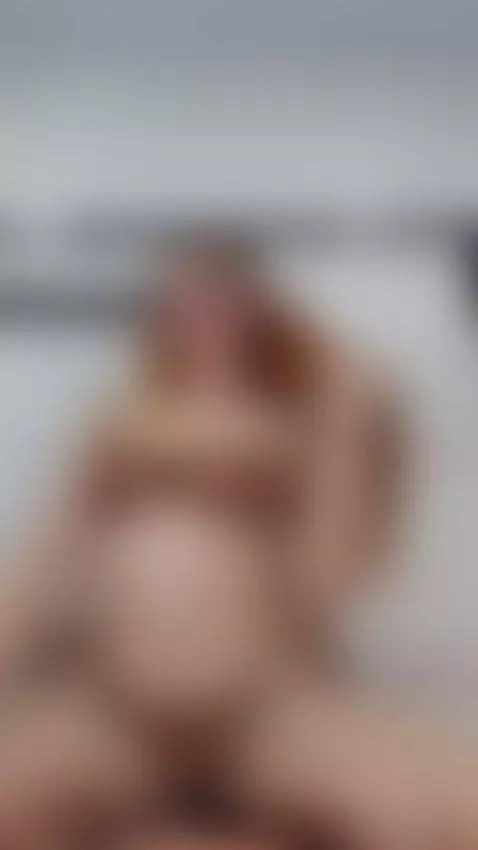 I want you to fuck me by the hair and fuck me hard while you... by serenawild