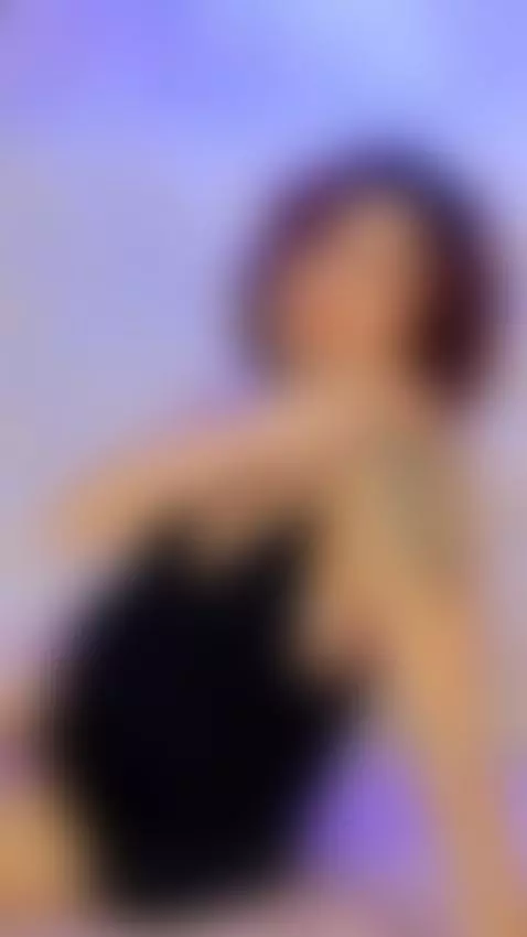 walk through my skin with your sexy tongue 🥵💦 by victoriagrant1