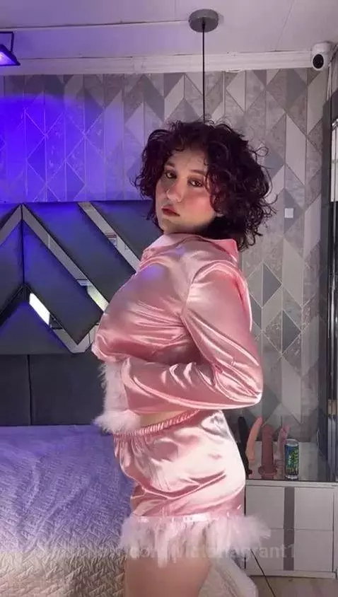 sexy dance this night 💦 by victoriagrant1