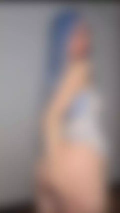 A smile that energizes. Subscribe! 😄💖 by katianabi