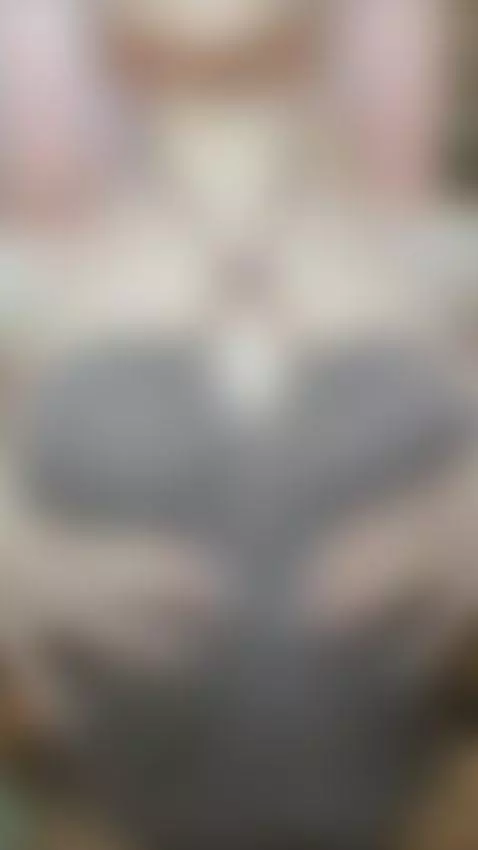 Young and bold — stay tuned! 😉 Follow via the link in bio. by katianabi