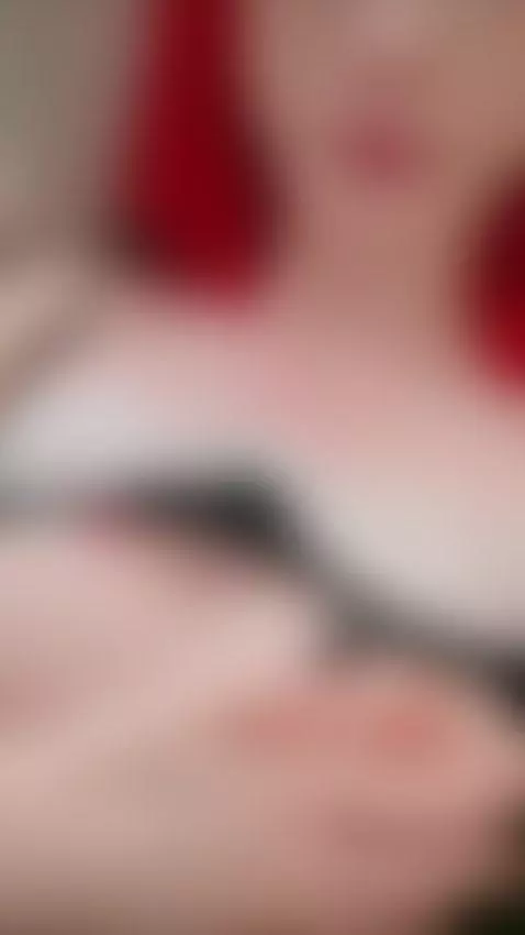 Subtle flirt without words. Like and follow 😌 by katianabi