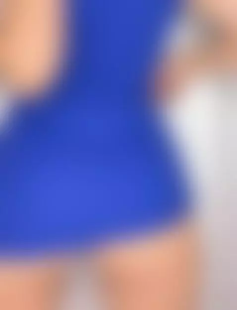 Can you imagine how it feels here in the middle of my hot as... by lizzyqueen