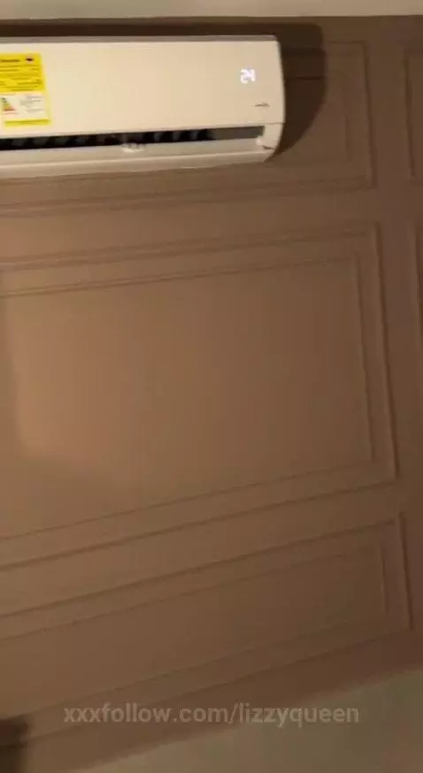 I think my boyfriend can't concentrate while playing video g... by lizzyqueen