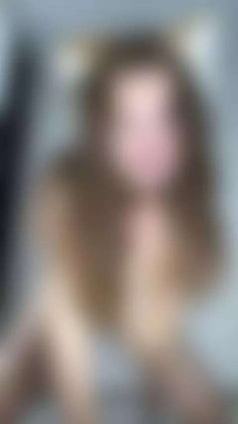 This pretty slut is ready to take every inch by memayaa