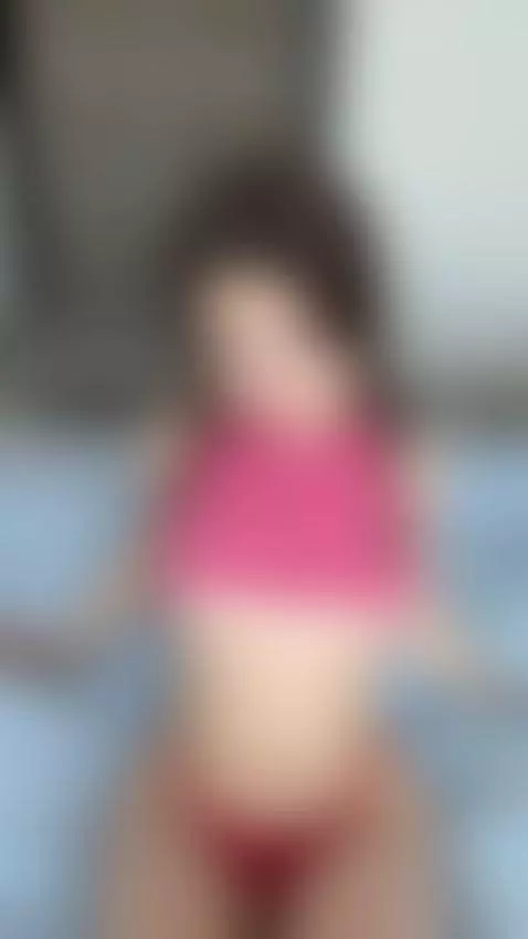 I think my body’s begging for attention today… 👀💖 by memayaa