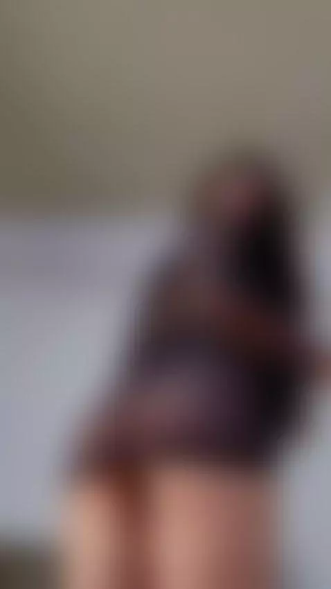 I want you to fill my wet pussy and learn from your rich mil... by seranawild1