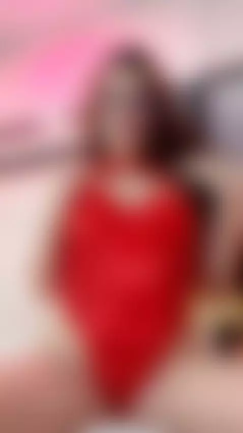 "I don't wear underwear ... I like to feel free for whatever... by seranawild1