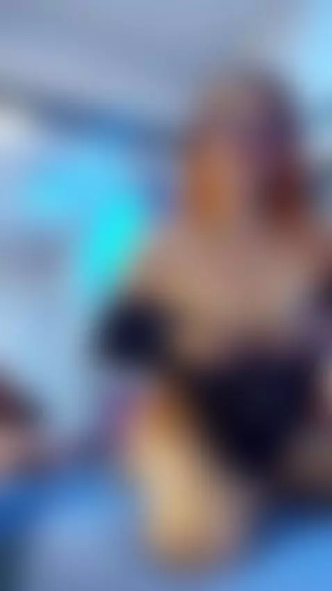 this girl will show you a world full of pleasure and desire ... by seranawild1