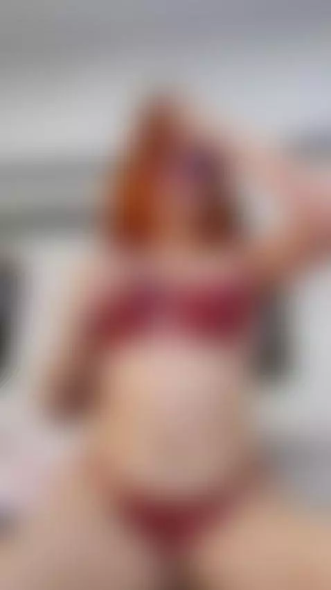 I'm so naughty I want to feel your cock fucking my tight pus... by seranawild1