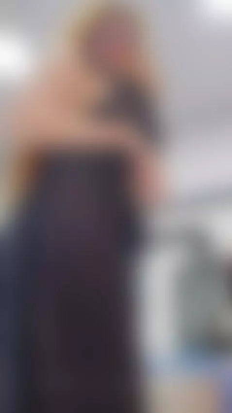 I want you to tell me what to do... I'm your obedient whore ... by seranawild1