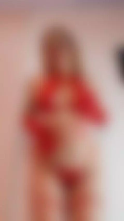 “Come a little closer… I want to feel your gaze.”😈 by seranawild1