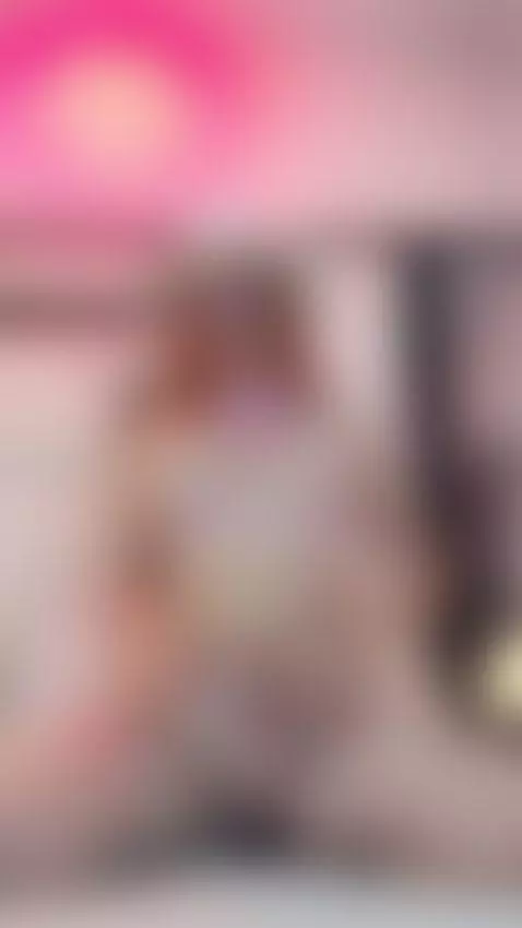 “If you come into the private room I will show you my wildes... by seranawild1