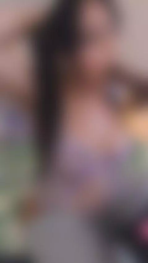 I want to feel your black cock in my throat by victoriiaqueen