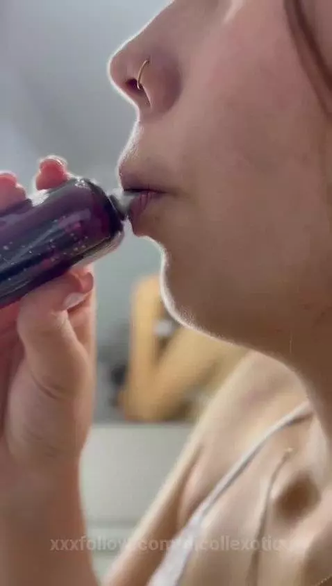 SEXY VAPE👅 by nicollexotic