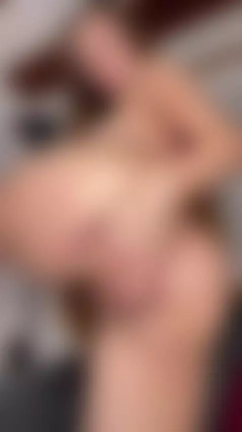 I think your tongue would feel amazing against my body. 👅 by dibunny