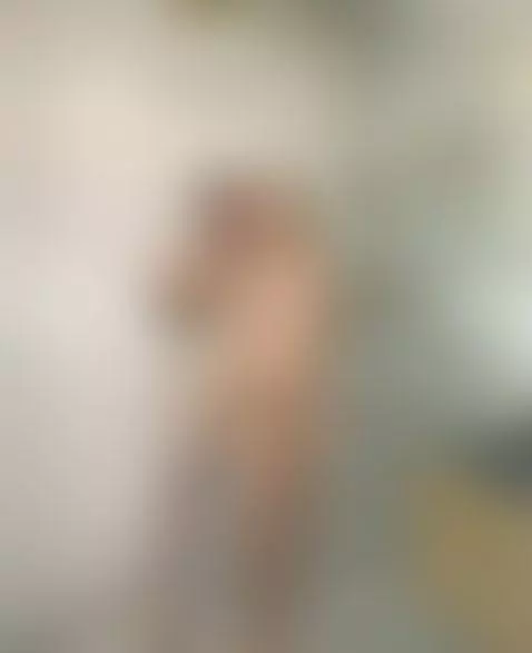 Short tease: steamy moment. Want more? Tap my profile by roseivy