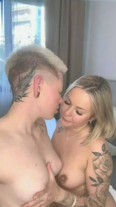 18+ Steamy kiss with nude tits, tattooed curves & sexy ass. by roseivy
