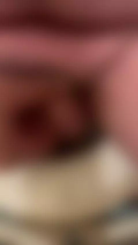 feeling alive in the toilets by beagecko