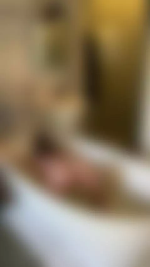 Me in a bath, on my fours, showing you my pussy🤭 And it's mu... by chupachupsof