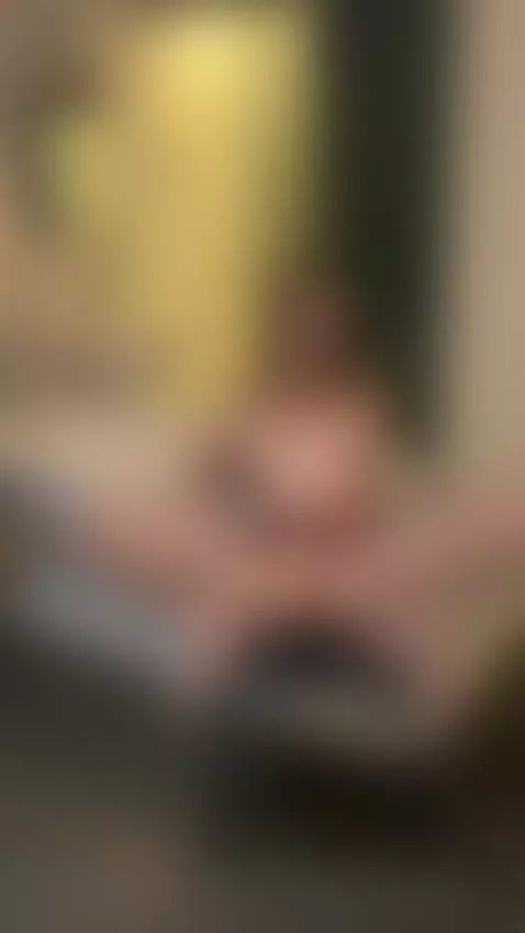 Teasing my pussy with my big toy🤭 And wish it was you❤️ by chupachupsof