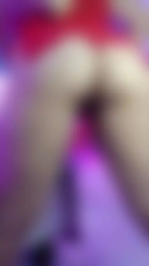 Can you handle this rhythm? Watch me move and feel the heat.... by hatsajones