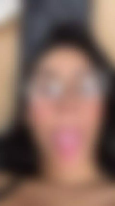 online now ❤️‍🔥🫦 by jazminpriv01