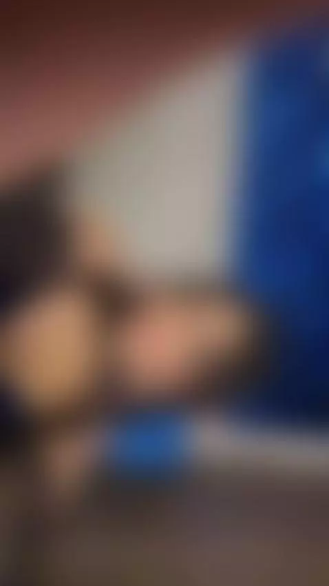 Today they left me waiting for a friend, to share for their ... by darkangelx