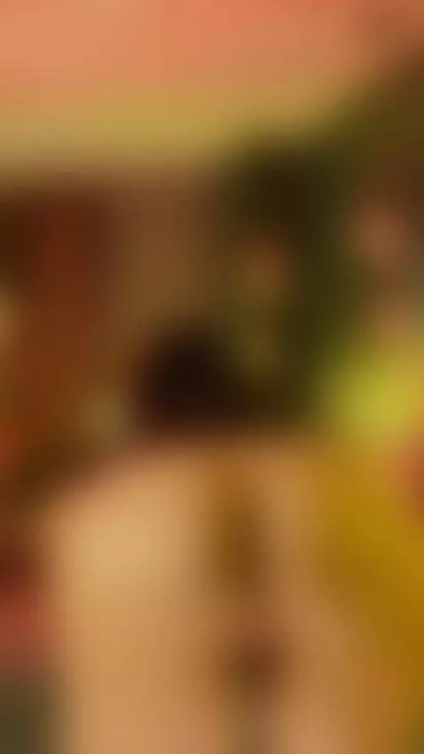 Teasing you with her perfect booty 😍 Watch her live at camso... by casa-salsa