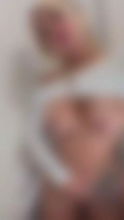 Airplane turbulence is making her pussy wet 🥵 Watch her live... by casa-salsa