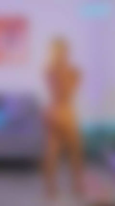 Can you handle her cuteness 😍 Watch this baddie live at cams... by casa-salsa