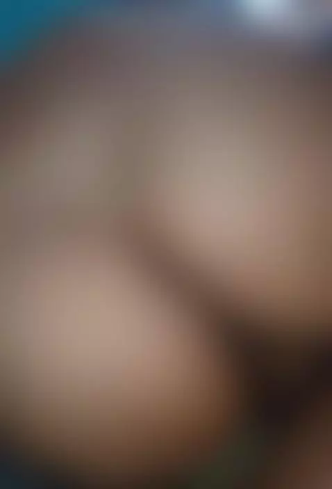 Flaca nalgona cabalgando by neyu69