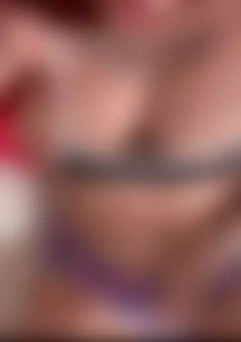 My top can’t hold me… do you like this view? by sheilaavixen