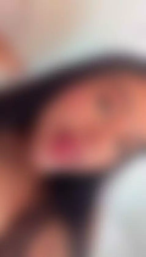 I'm online and so fucking hot, come and play with my huge br... by charlottepetitte